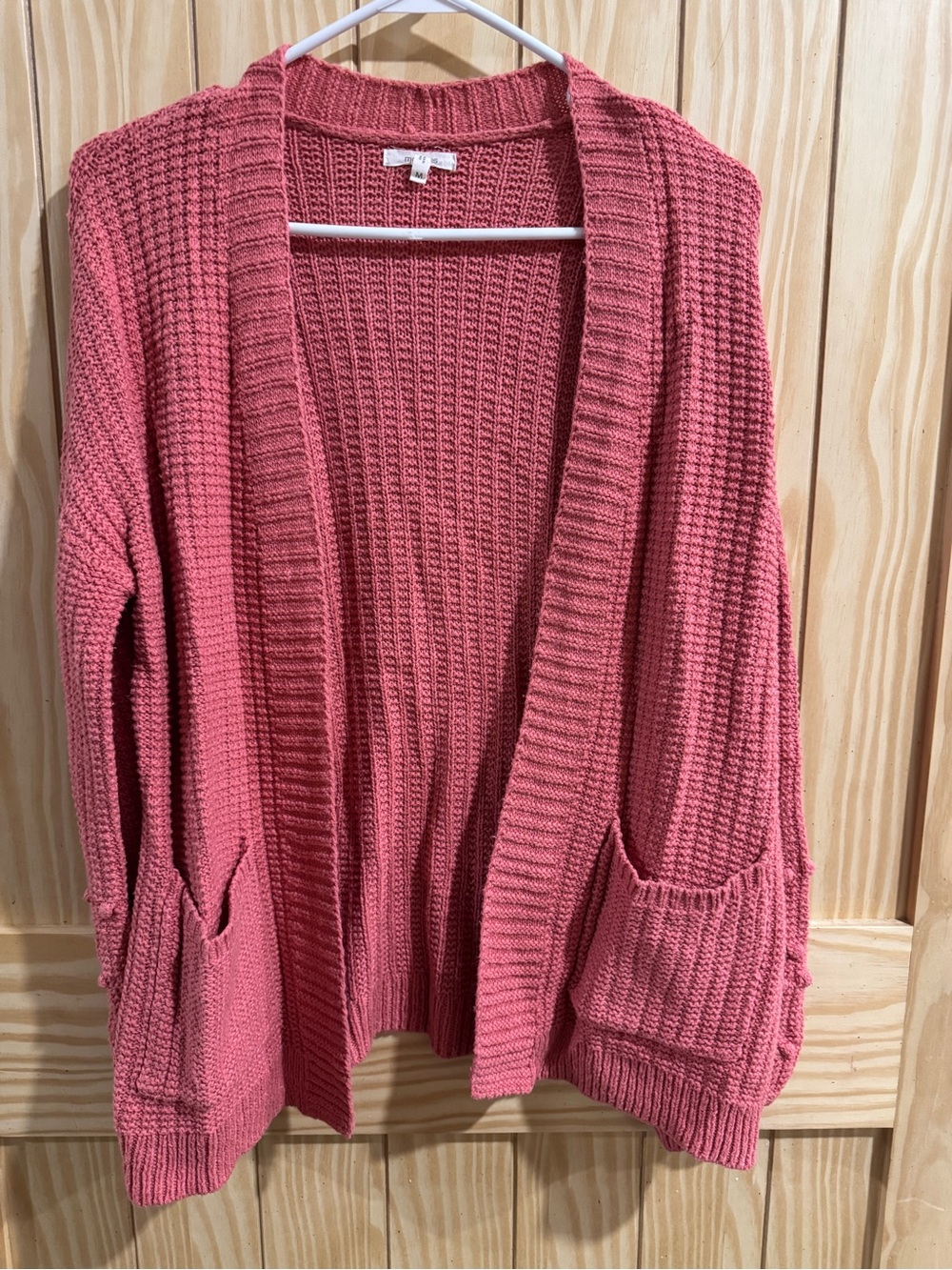 Chunky knit cardigan with bubble knit statement sleeves— Medium